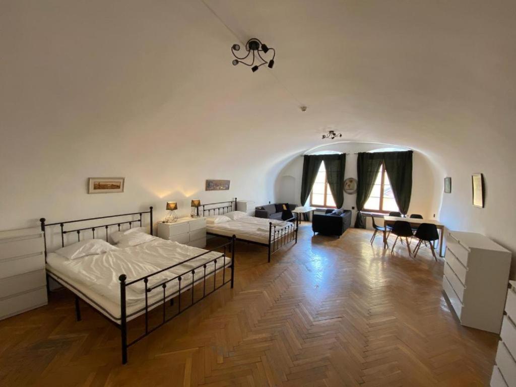 Main Square 18 View 2 Apartment Krakow Exterior photo